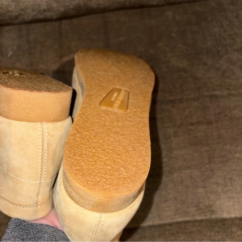 KIDS Tan CLARKS WALLABEEBOOTO Suede High Top Boots Shoes Youth 2.5w new